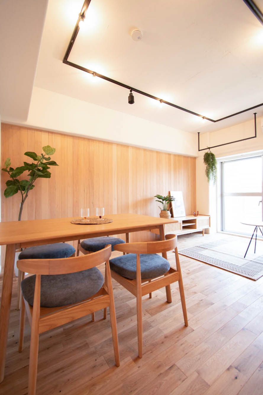 エルシティ新浦安一番館｜深呼吸の似合う部屋。